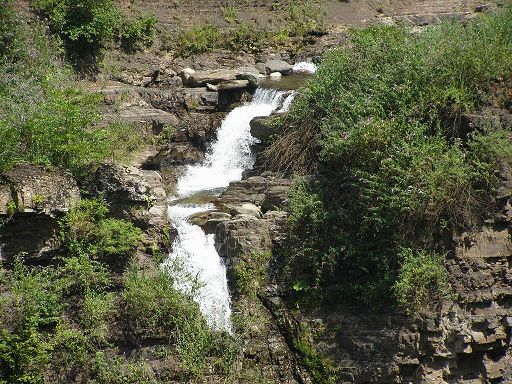 Водопад Золотоносец